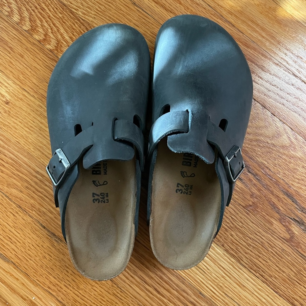 Birkenstock Boston clogs size 37 - women’s 6-6.5 - black